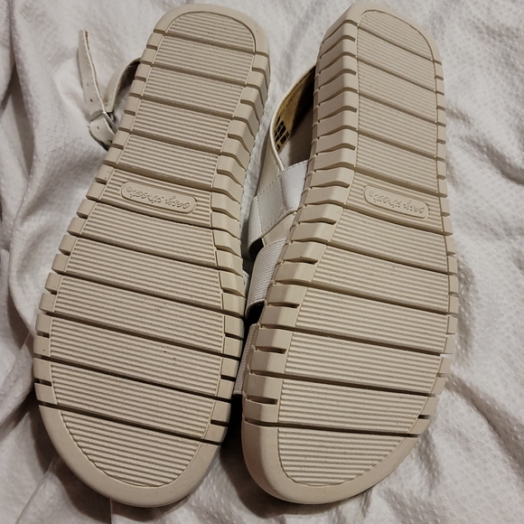 NWOB EASY STREET MAGGIE Women's Slingback Sandals WHITE GORE  6.5 MEDIUM - Picture 9 of 14